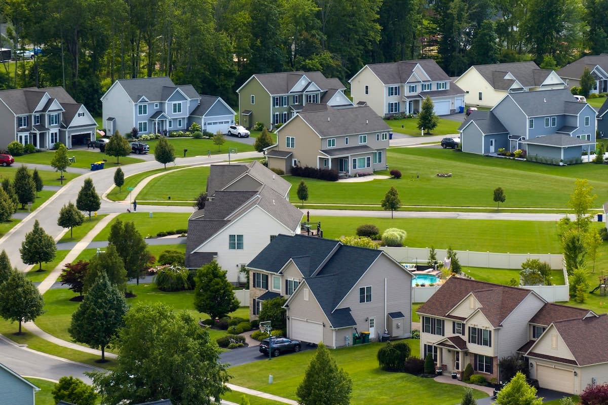 Truehold's rental portfolio acquisition program offers a straightforward path to liquidity for savvy real estate investors.